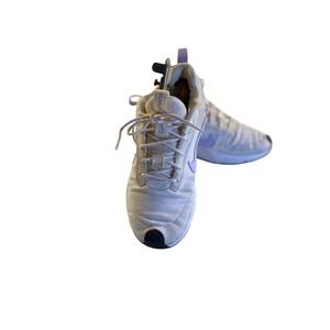 Nike Air Max Sneaker Women's 7.5 Cream Lavender Athleisure Clean Girl